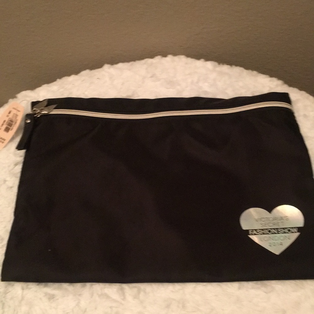 Victorias Secret Makeup Bag NWT